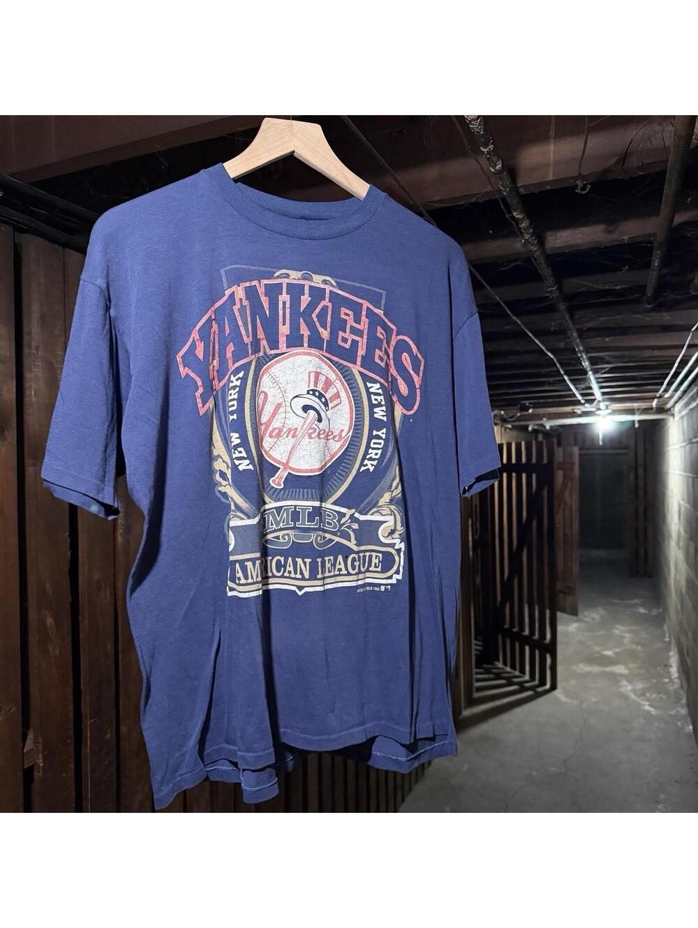 Vintage 90’s New York Yankees MLB American League T-Shirt 1992 Artex Made USA L